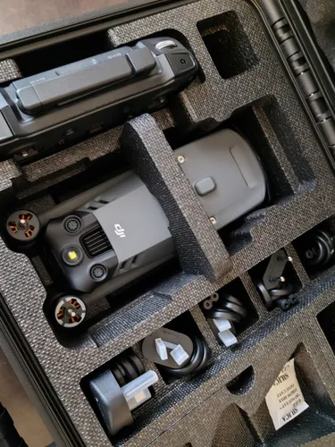 DJI Mavic 3 Thermal (Universal Edition) - квадрокоптер
