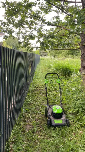 Greenworks GD40LM46SPK4 бесщеточная, 40V с АКБ 4 Ач + ЗУ 2А - аккумуляторная газонокосилка
